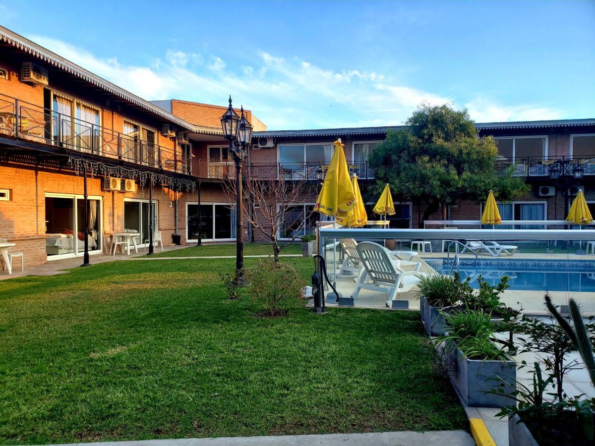 סן פדרו Marvic Hotel מראה חיצוני תמונה